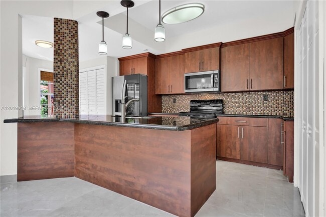Building Photo - 14245 SW 57th Ln