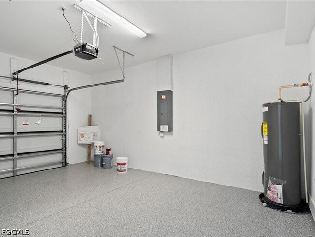 Building Photo - 5208 28th St SW