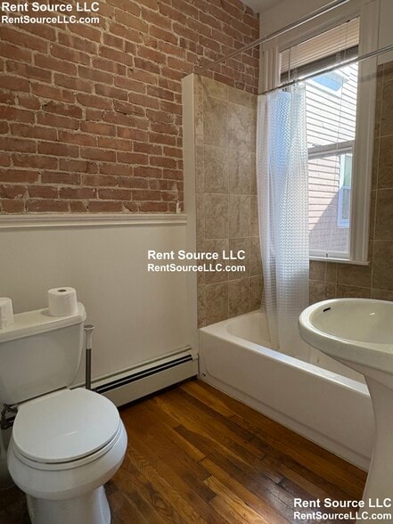 Building Photo - 248 Brookline St