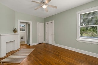 Building Photo - Cute 1 bedroom apartment!