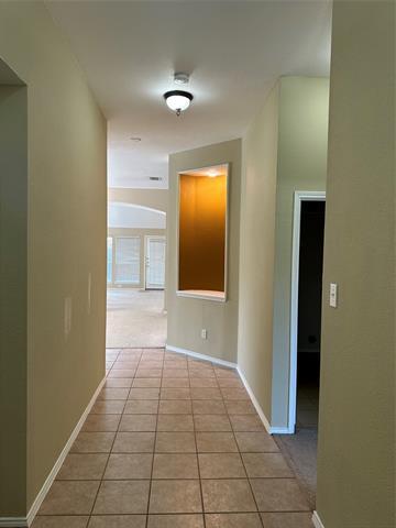 Building Photo - 10701 Nashville Dr