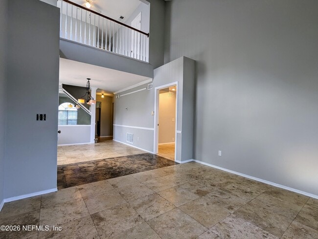 Building Photo - 572 Staffordshire Dr