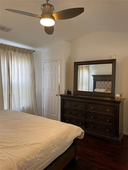 Building Photo - 89 Regency Rd