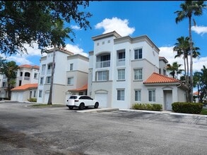 Building Photo - 11016 Legacy Dr