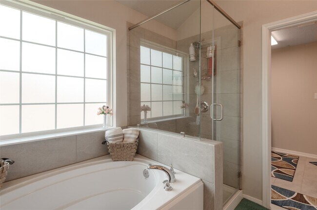 Building Photo - 127 Worley Way