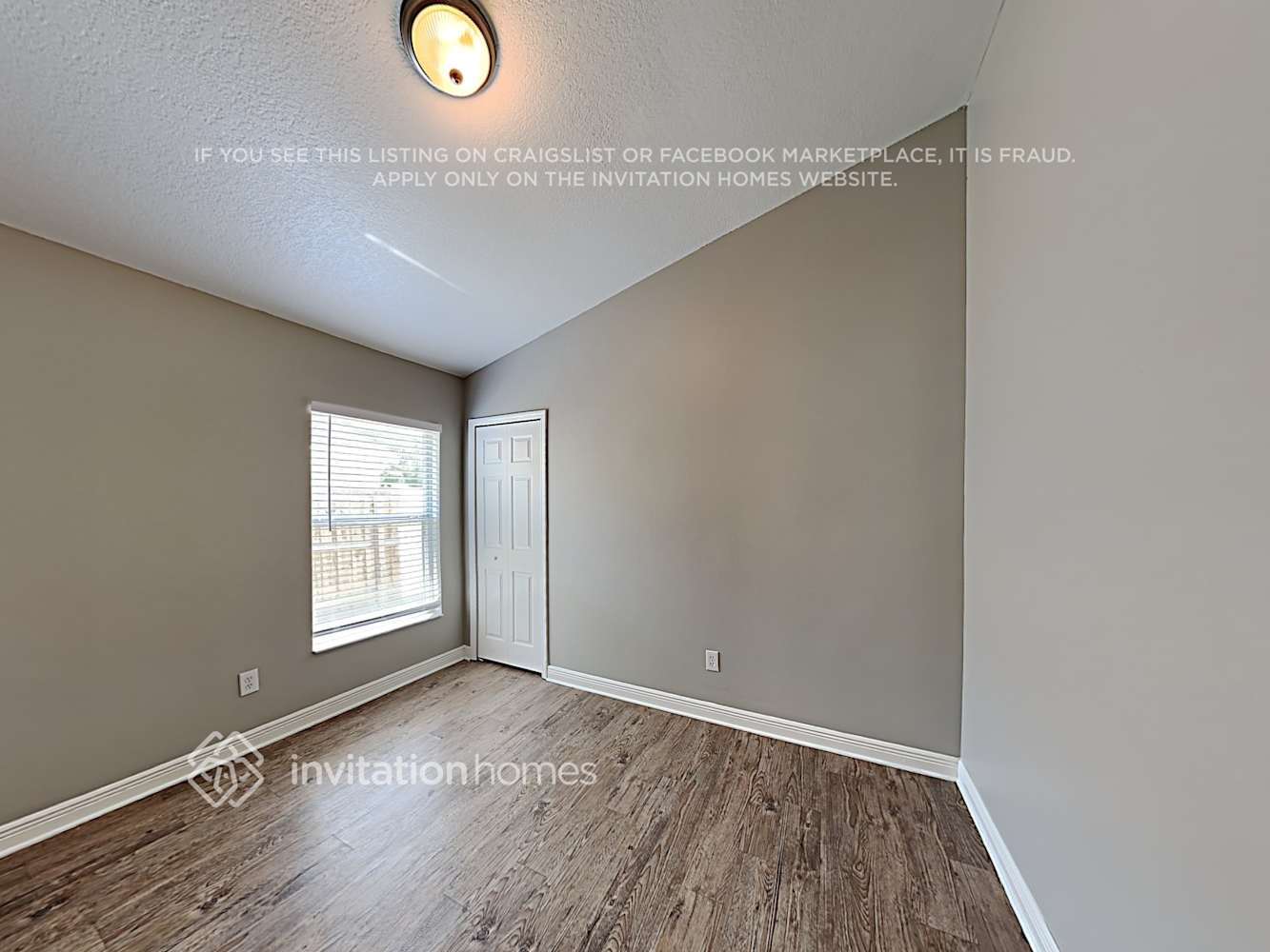 Building Photo - 11425 Kenley Cir