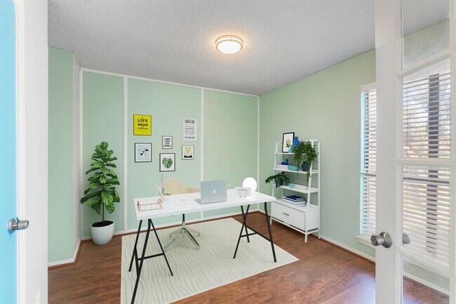 Building Photo - 8403 Sage Mountain Dr