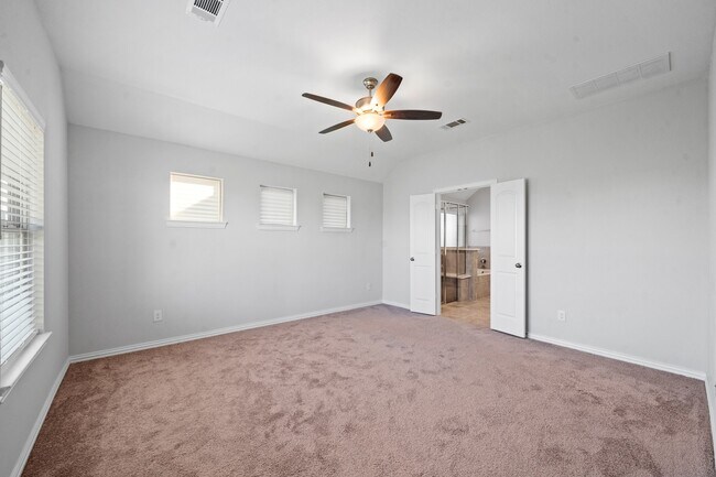 Building Photo - 8210 Vida Costa Dr