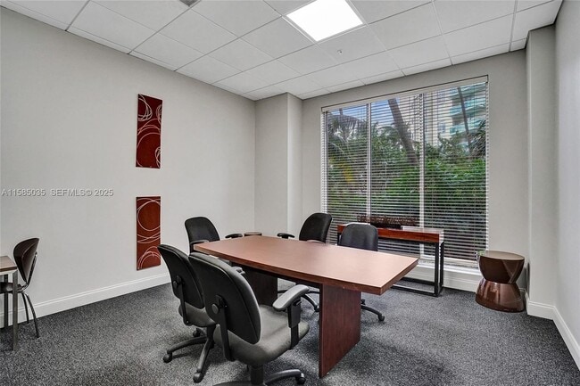 Building Photo - 4001 S Ocean Dr