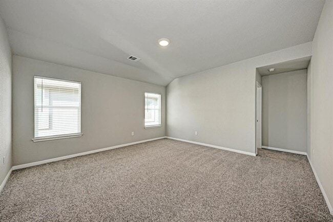 Building Photo - 1232 Vogel Dr