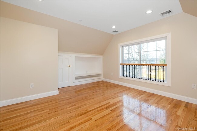 Building Photo - 16 Grand Blvd