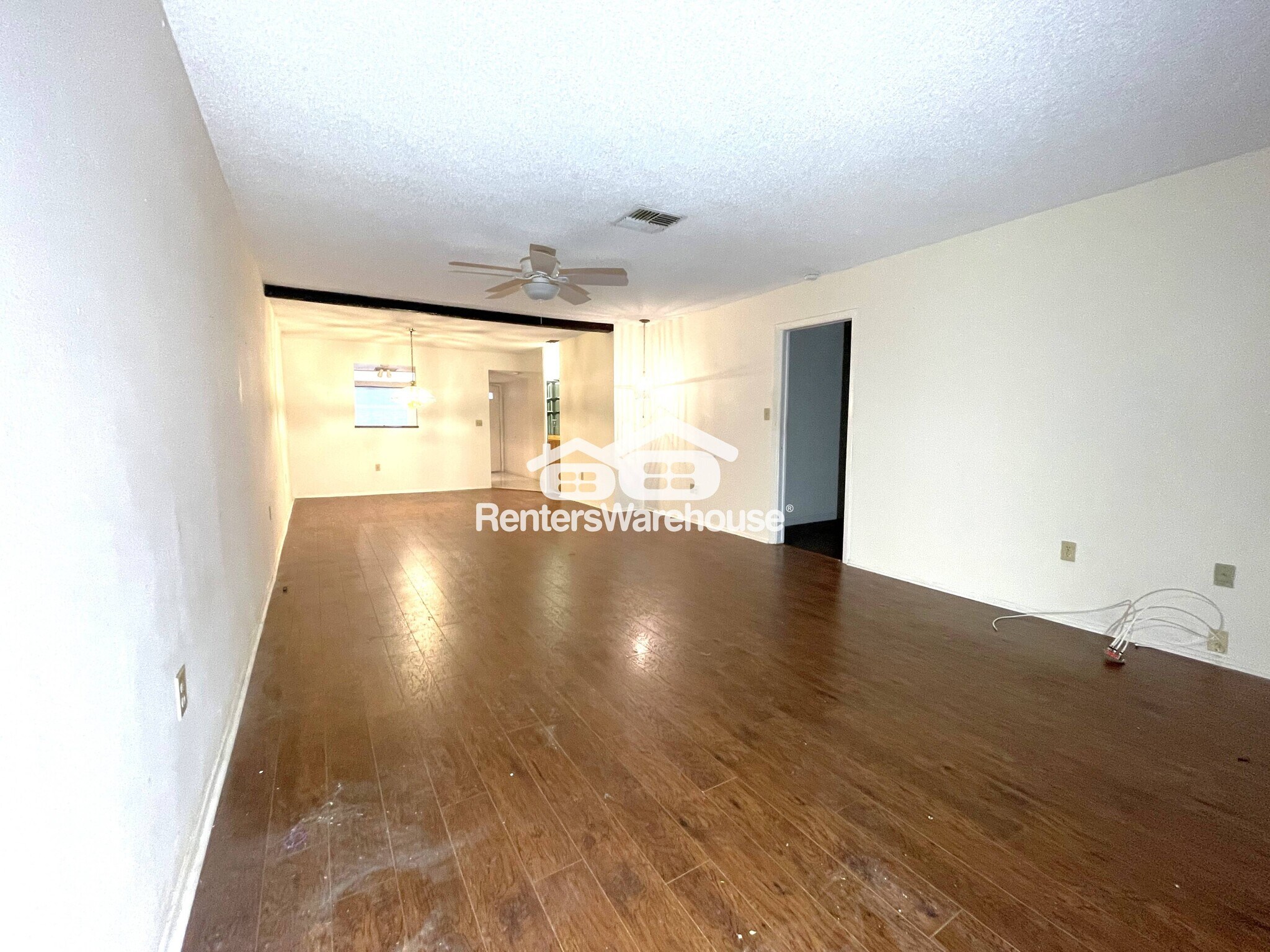 Building Photo - 11241 Dollar Lake Dr