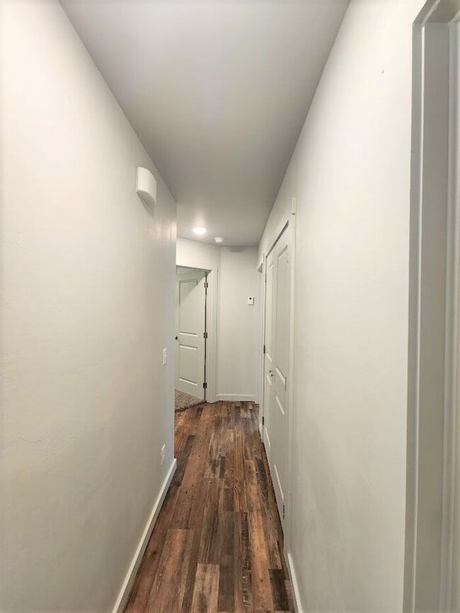 Building Photo - New 3 Bed 2 Bath Duplexes SW 40th & Shields Blvd