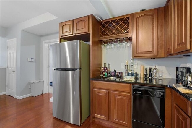 Building Photo - 3308 Fieldwood Dr SE