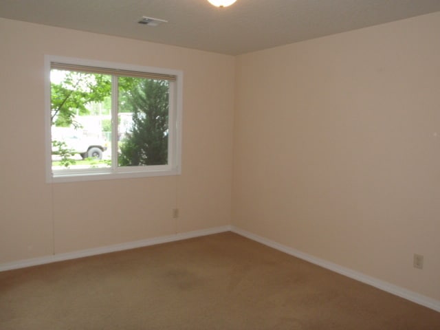 Building Photo - 2342 Burlington Ave