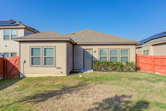 Building Photo - New one story rental home in NE San Antonio available for asap move in.
