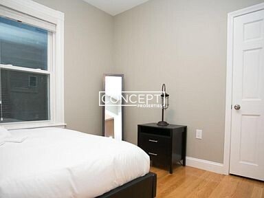 Building Photo - 7A Story St. Unit 2B