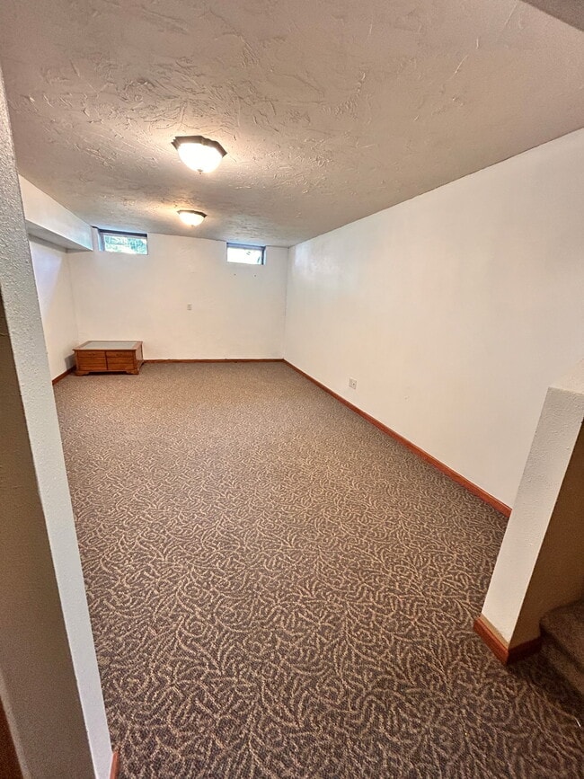 Building Photo - 824 N 17th St