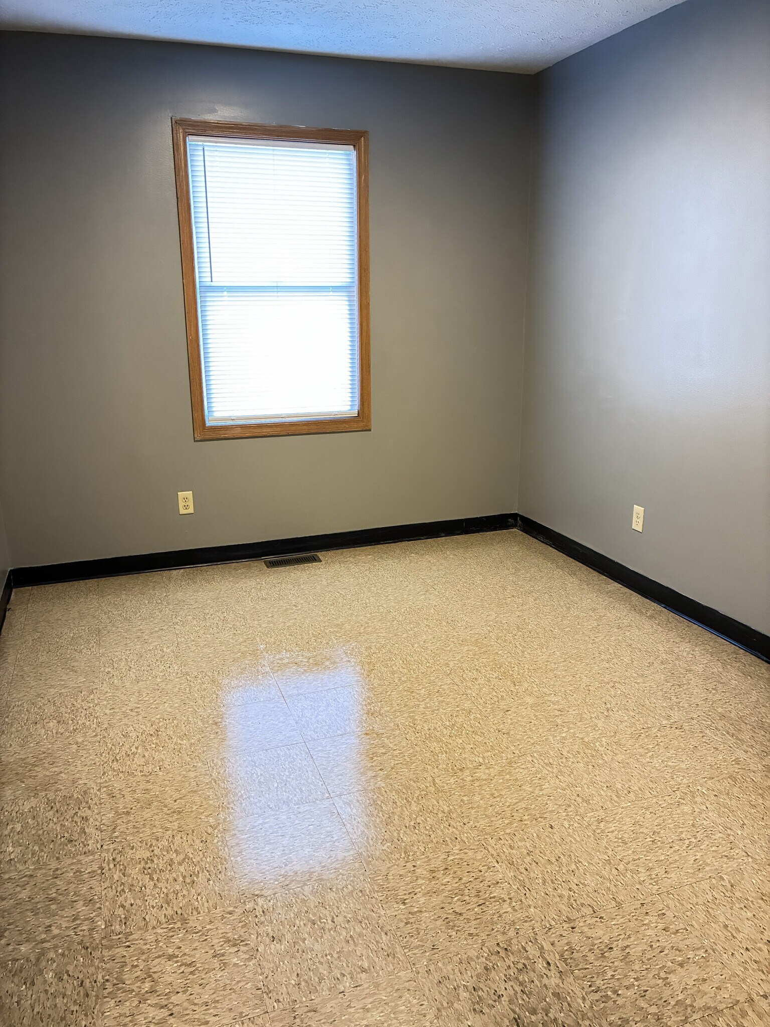 Bedroom 3 - 1750 Liberty Ave