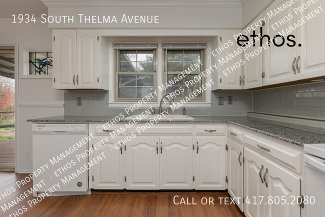 Building Photo - 1934 S Thelma Ave