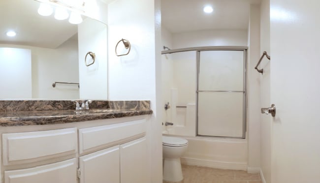 Building Photo - 11020 Hesby St