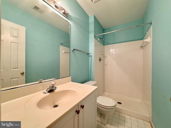 Building Photo - 10175 Treble Ct