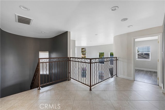 Building Photo - 10164 Elkwood St