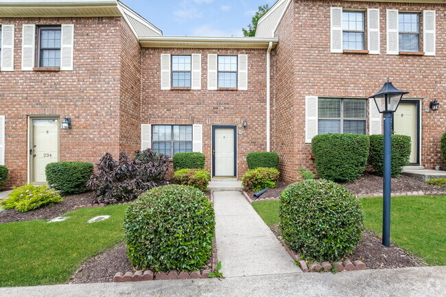 Building Photo - 232 Thistle Ln