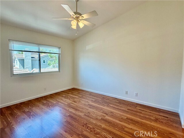 Building Photo - 17 Goldenrod