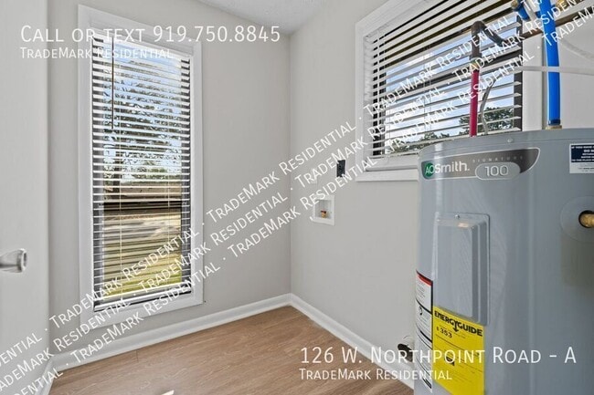 Building Photo - 126 W Northpoint Rd