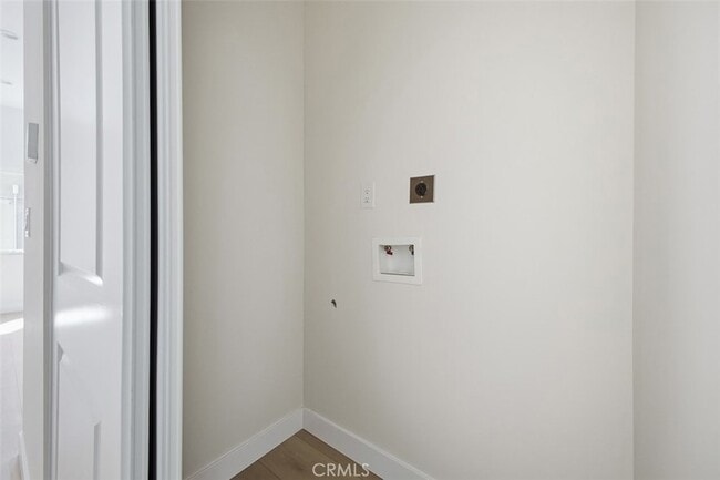 Building Photo - 1431 Montgomery Ave