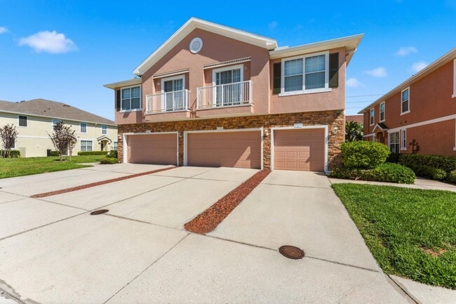 Building Photo - 595 52nd Ave N