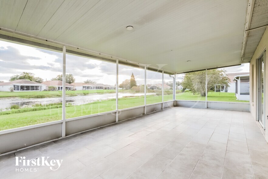 Building Photo - 10519 Walker Vista Dr
