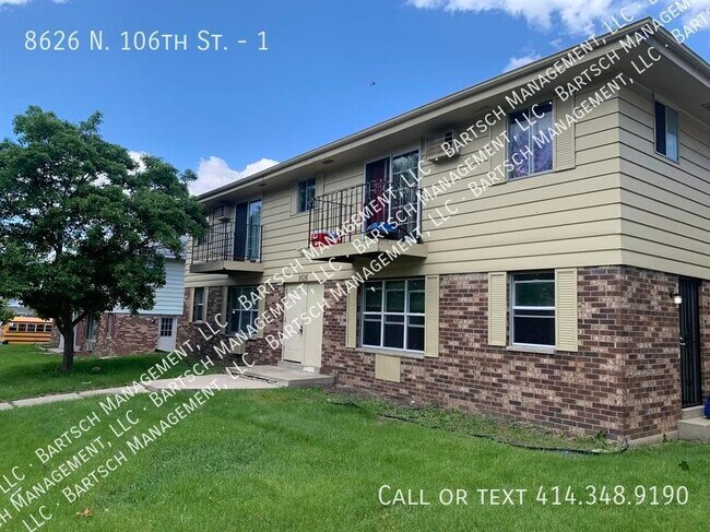 Primary Photo - 8626 N 106th St