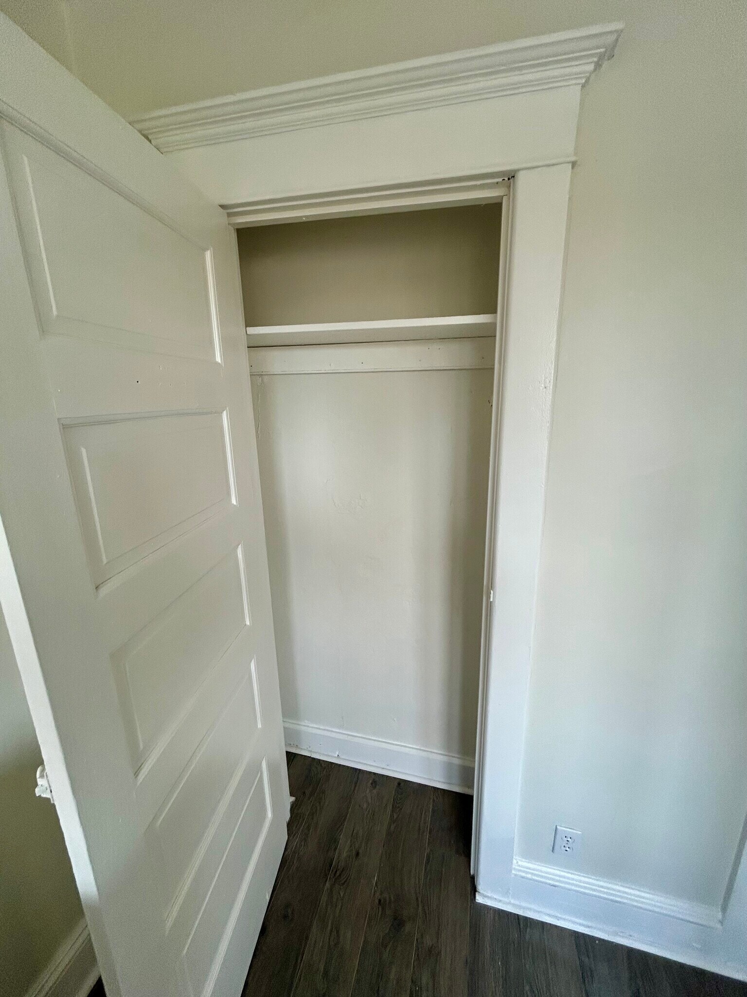 Building Photo - 2246 Birch St