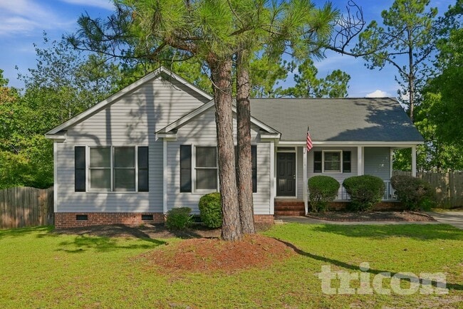 Building Photo - 529 Ferncliffe Rd