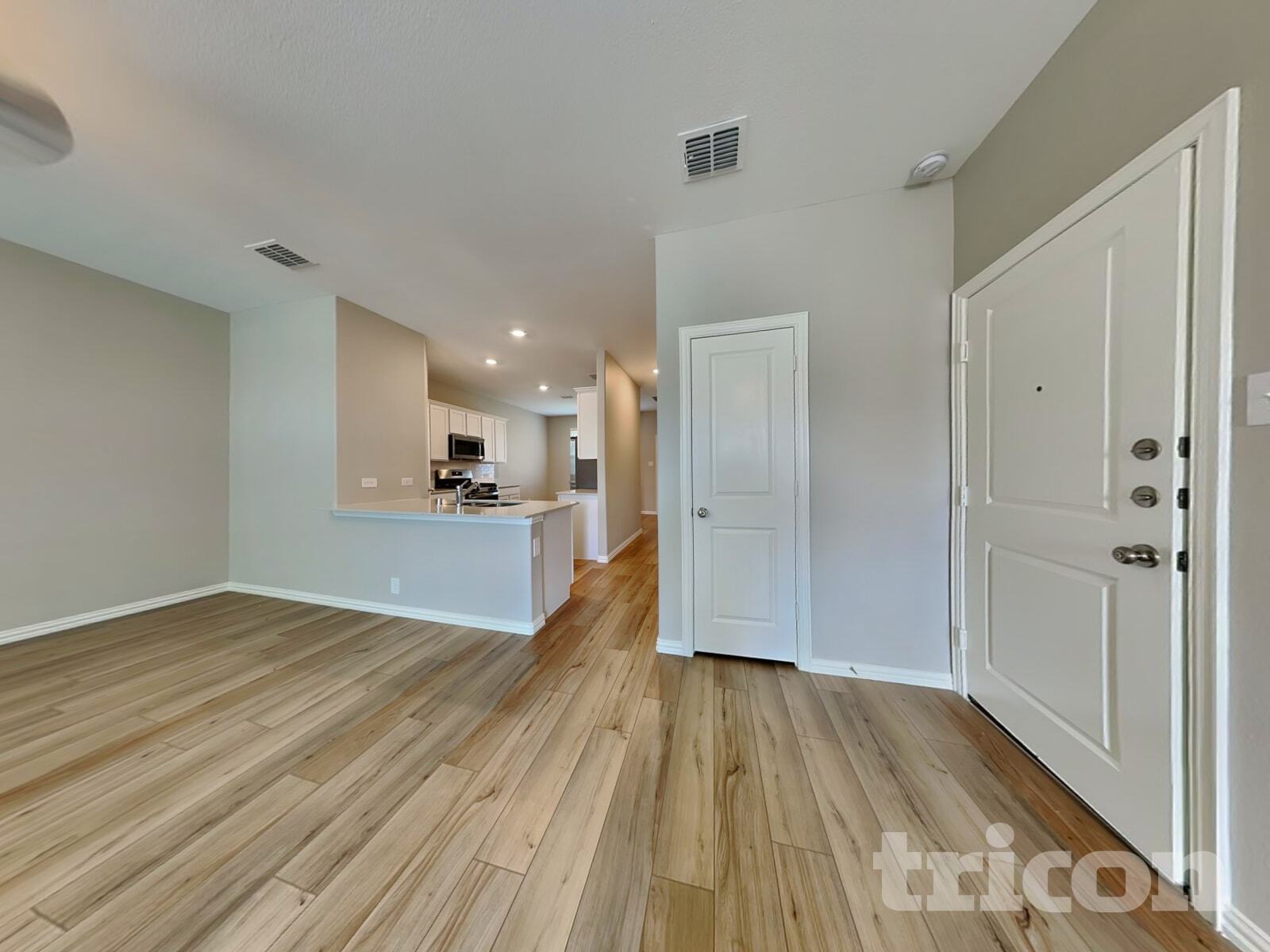 Building Photo - 2106 Silver Charm Ln