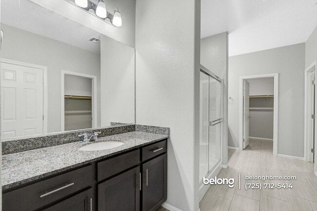 Building Photo - 653 Timberfalls Ln