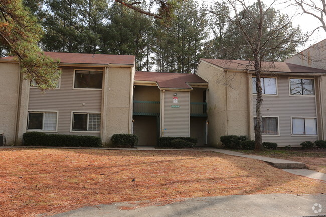 Building Photo - Saratoga Lake Apartments