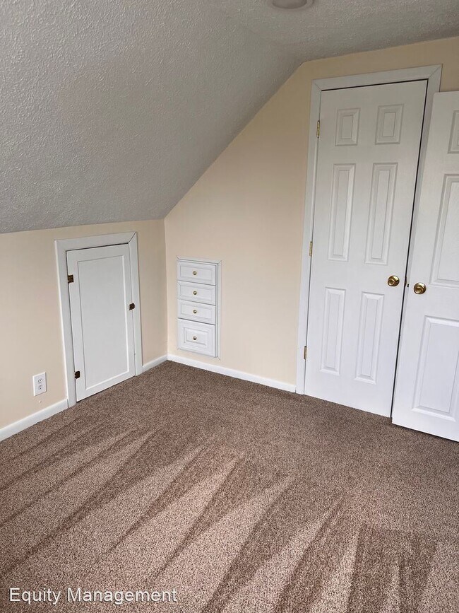 Building Photo - 2 br, 1 bath House - 1112 Washington