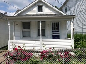 Building Photo - 1589 E 32nd St