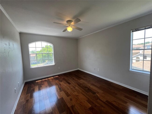 Building Photo - 7320 Westpointe Blvd