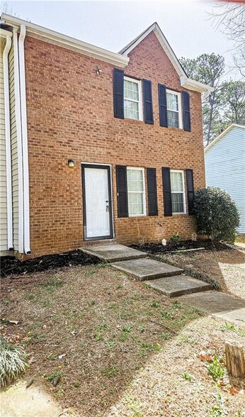 Building Photo - 5582 Windwood Rd