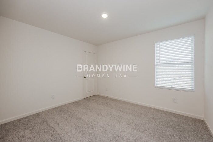 Building Photo - 8301 Sniptoe Dr