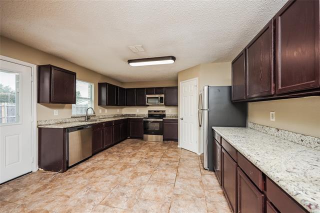 Building Photo - 3563 Saguaro Dr