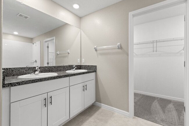 Building Photo - LIKE  NEW 5 Bedroom House for Rent in Epperson Ranch!