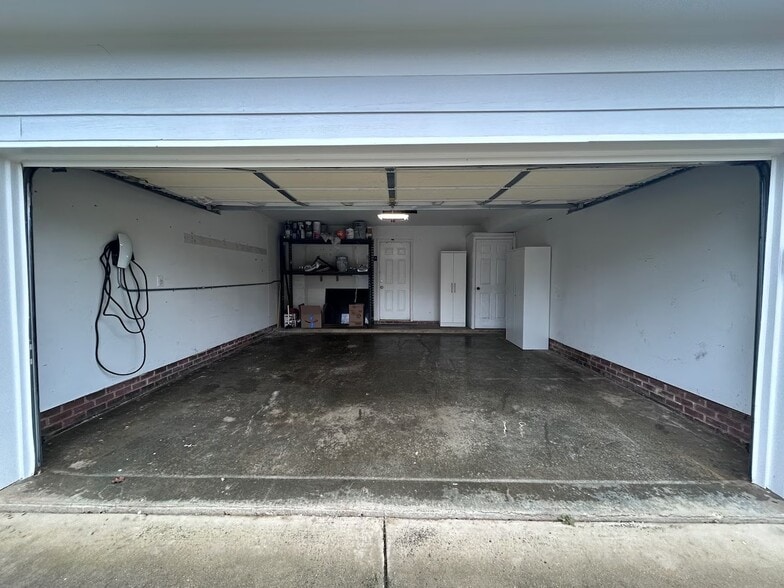 Building Photo - 3516 Mill Stream Ct