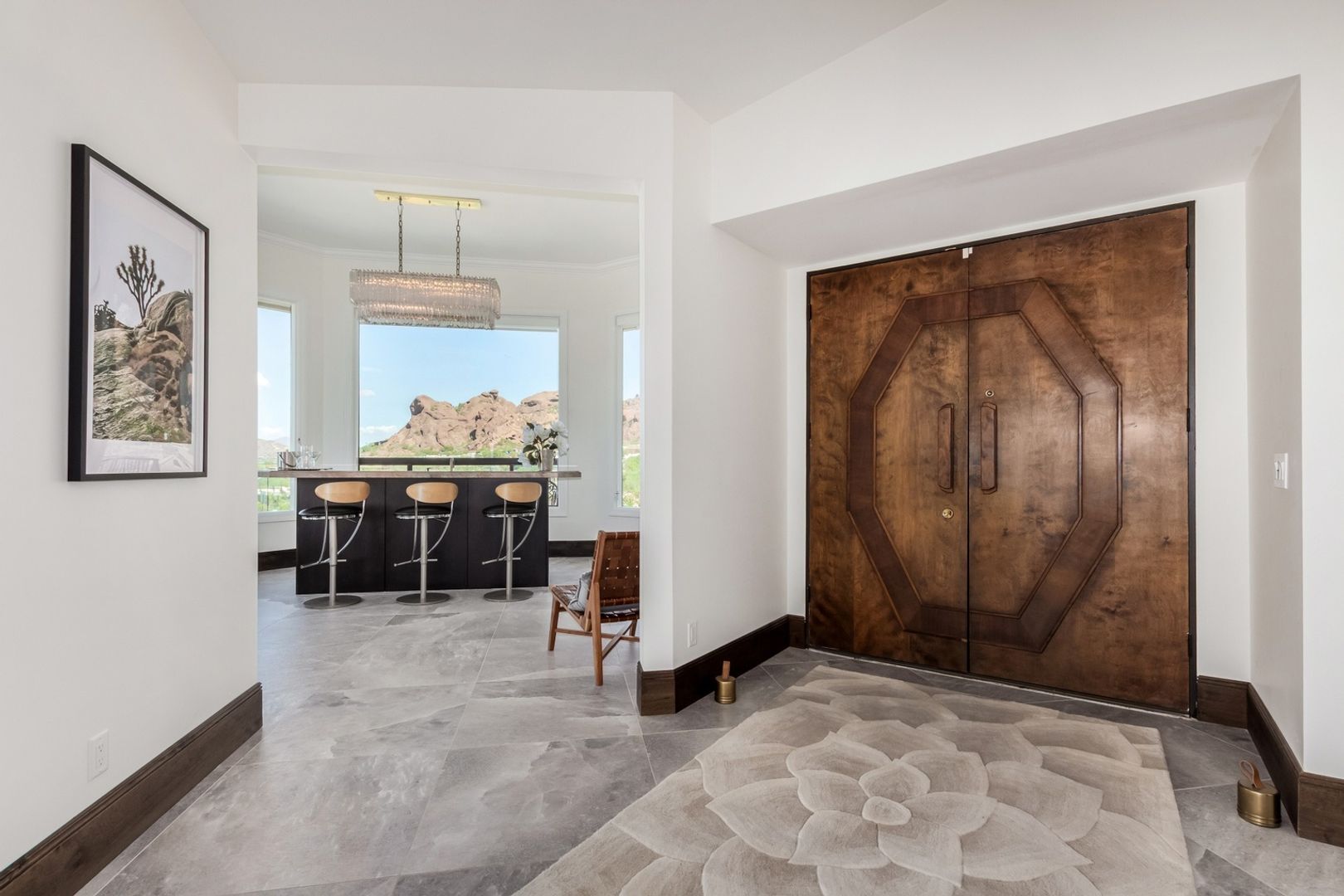 Building Photo - 5655 Camelback Canyon Dr