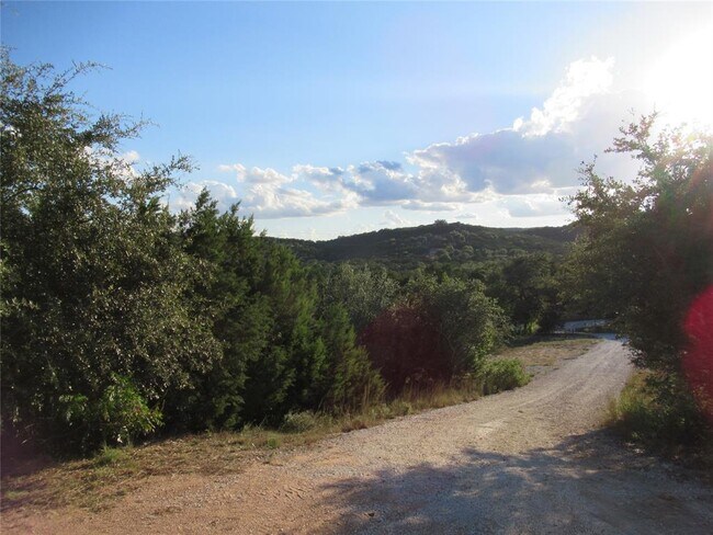 Building Photo - 10614 Deer Canyon Rd