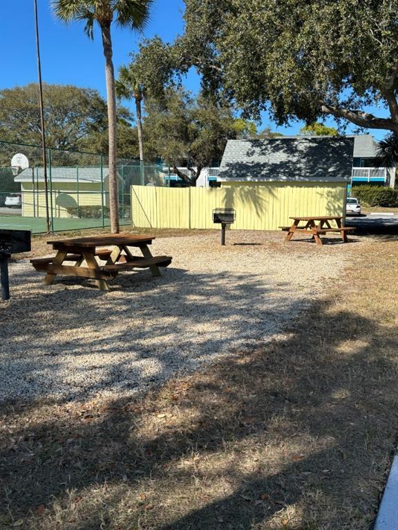 Building Photo - 455 Alt 19